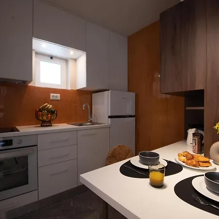 Lilo - Live With Apartamento *